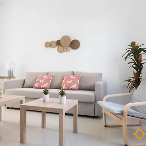 apartamento-floral-wifi-petfriendly-ecofriendly.hotelsincadiz.net/
